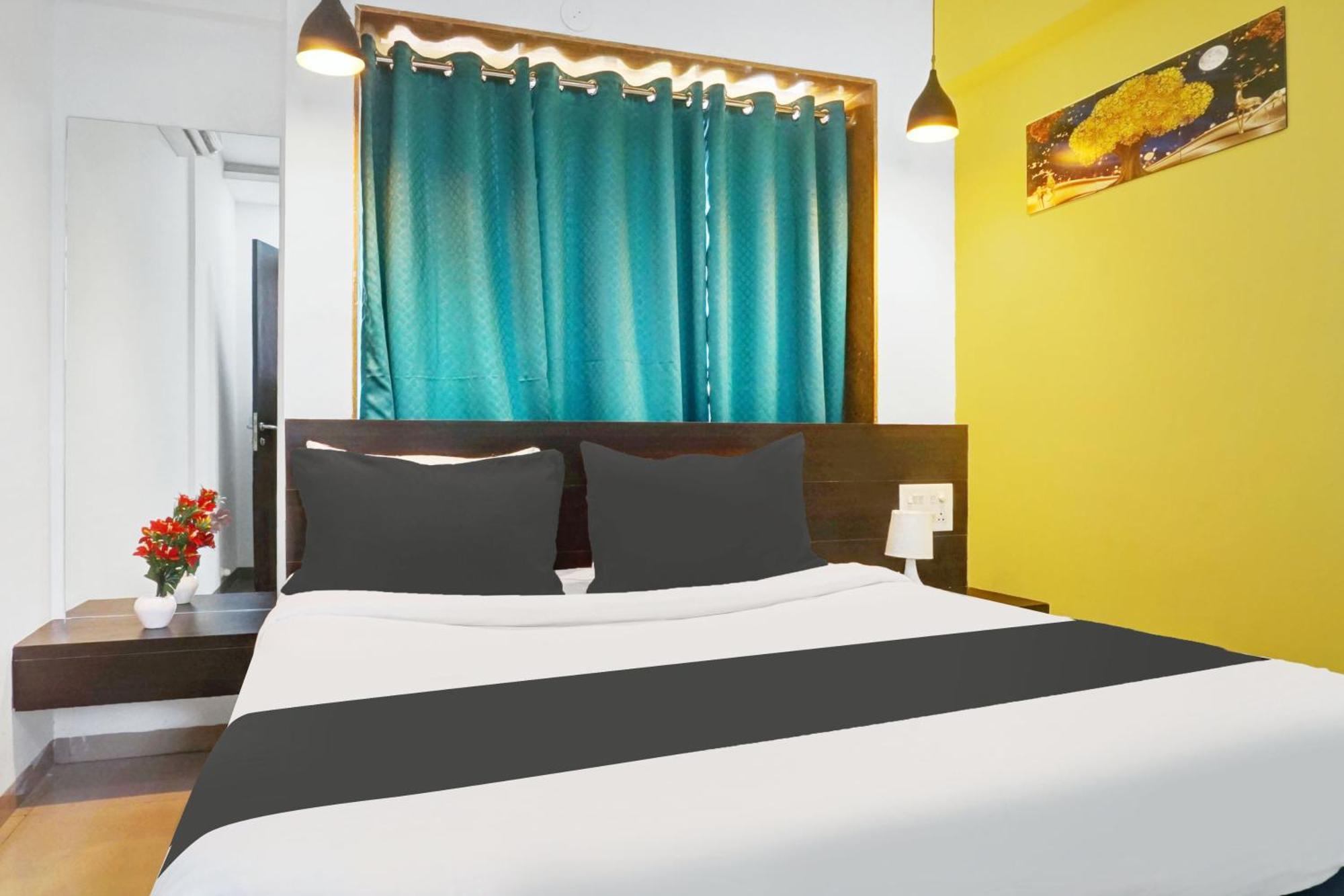 Super Aarambh Exotica Hotel Meribel Village ภายนอก รูปภาพ